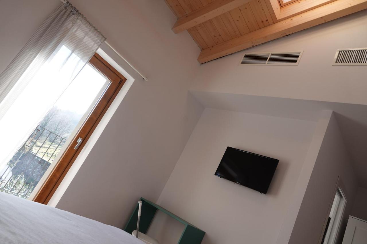 Casale Bella.Vista Bed & Breakfast Pianello Del Lario Luaran gambar